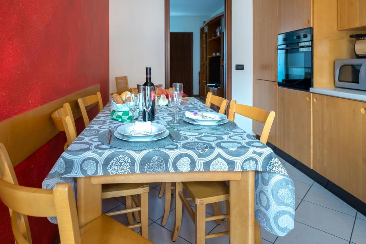 Ferienwohnung Casa Di Rosi Pisogne Exterior foto