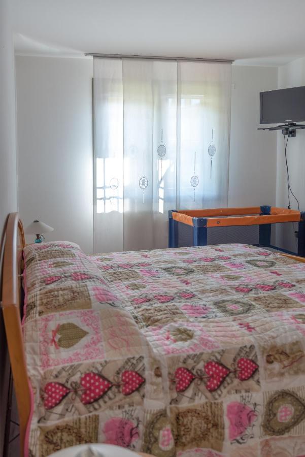 Ferienwohnung Casa Di Rosi Pisogne Exterior foto